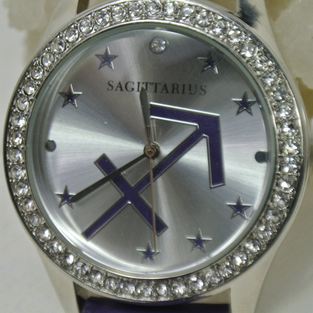 Kareena Sagittarius watch